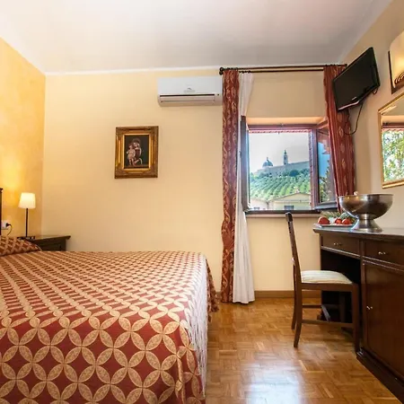 Ξενοδοχείο Vecchia Fattoria 3*
