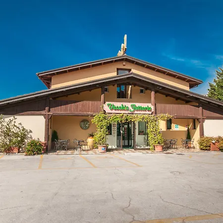 Vecchia Fattoria 3* Loreto