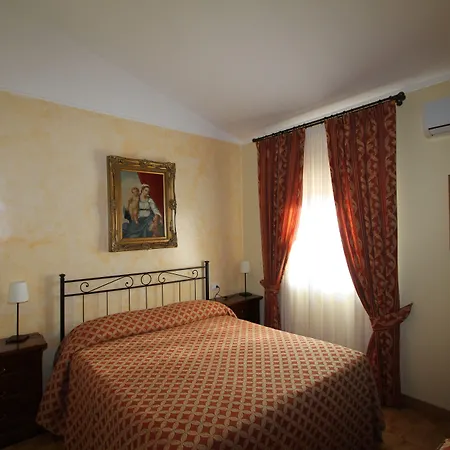 Vecchia Fattoria Hotell