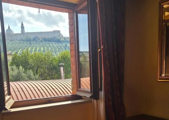 Vecchia Fattoria 酒店 洛雷托