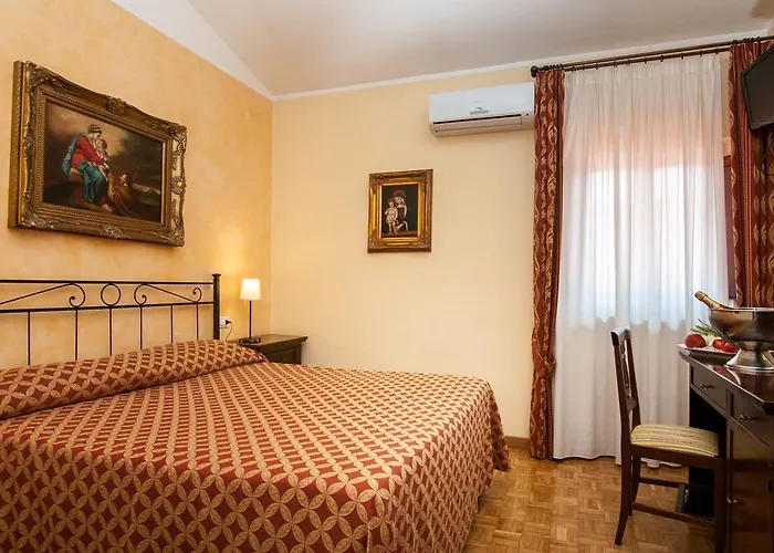 Vecchia Fattoria Hotel 3*