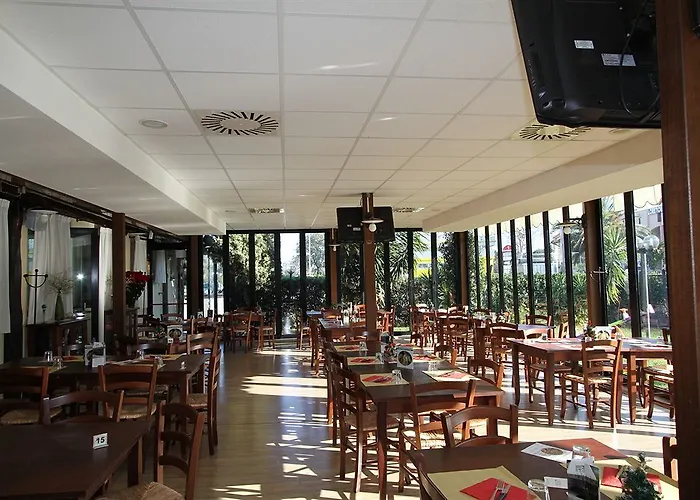 Vecchia Fattoria 3* 洛雷托